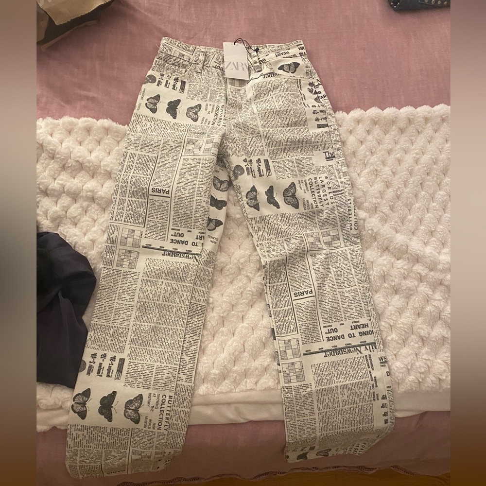 Zara newspaper pants - NWT size 4